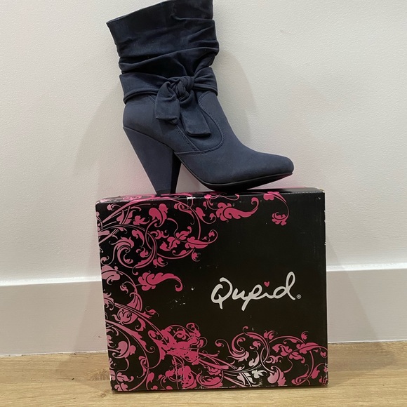 New in box Qupid blue Suede PU size 7 - Picture 6 of 6
